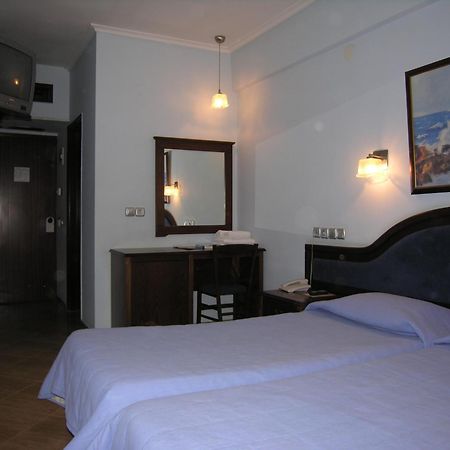 Filippos Otel Nea Moudania Dış mekan fotoğraf