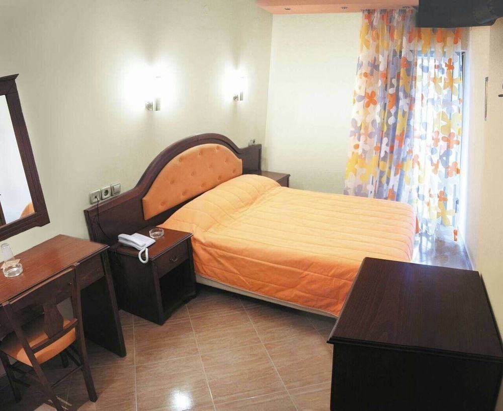 Filippos Otel Nea Moudania Dış mekan fotoğraf